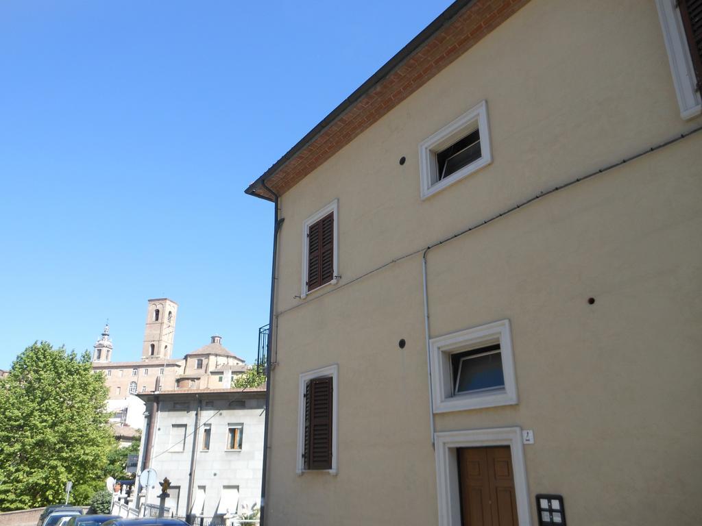B&B La Luna Dal Borgo Jesi Chambre photo