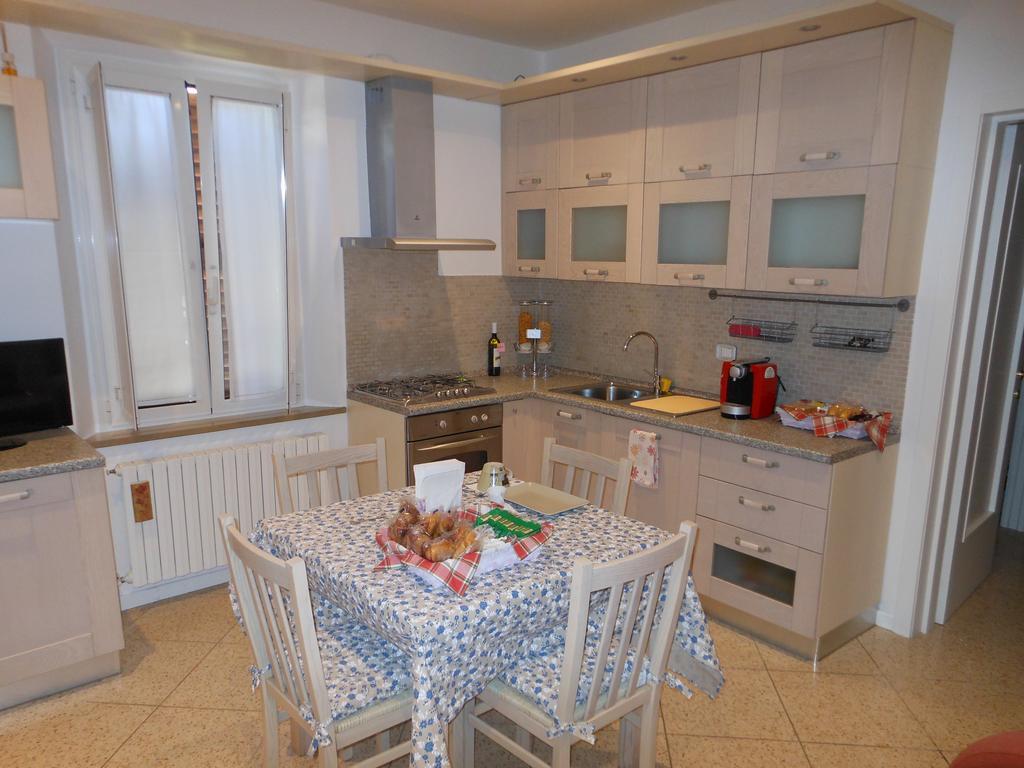 B&B La Luna Dal Borgo Jesi Extérieur photo