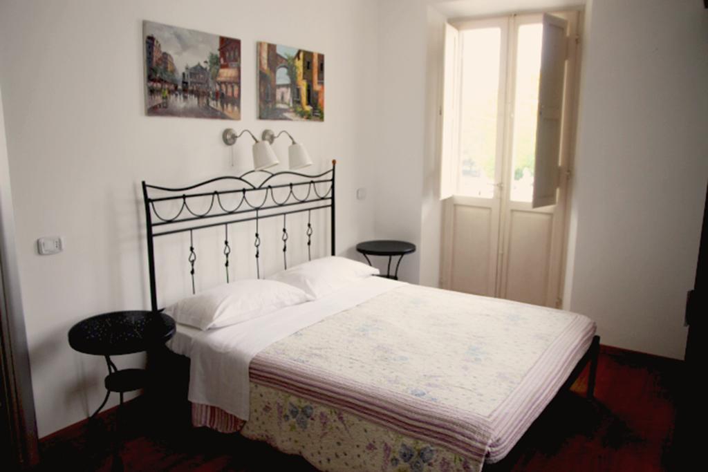 B&B La Luna Dal Borgo Jesi Extérieur photo
