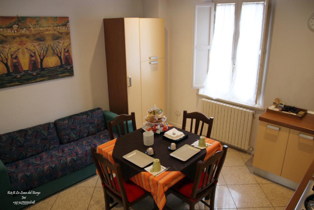 B&B La Luna Dal Borgo Jesi Extérieur photo